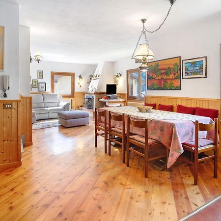Mountain Chalet Close To Bormio Βίλα Valdisotto Εξωτερικό φωτογραφία